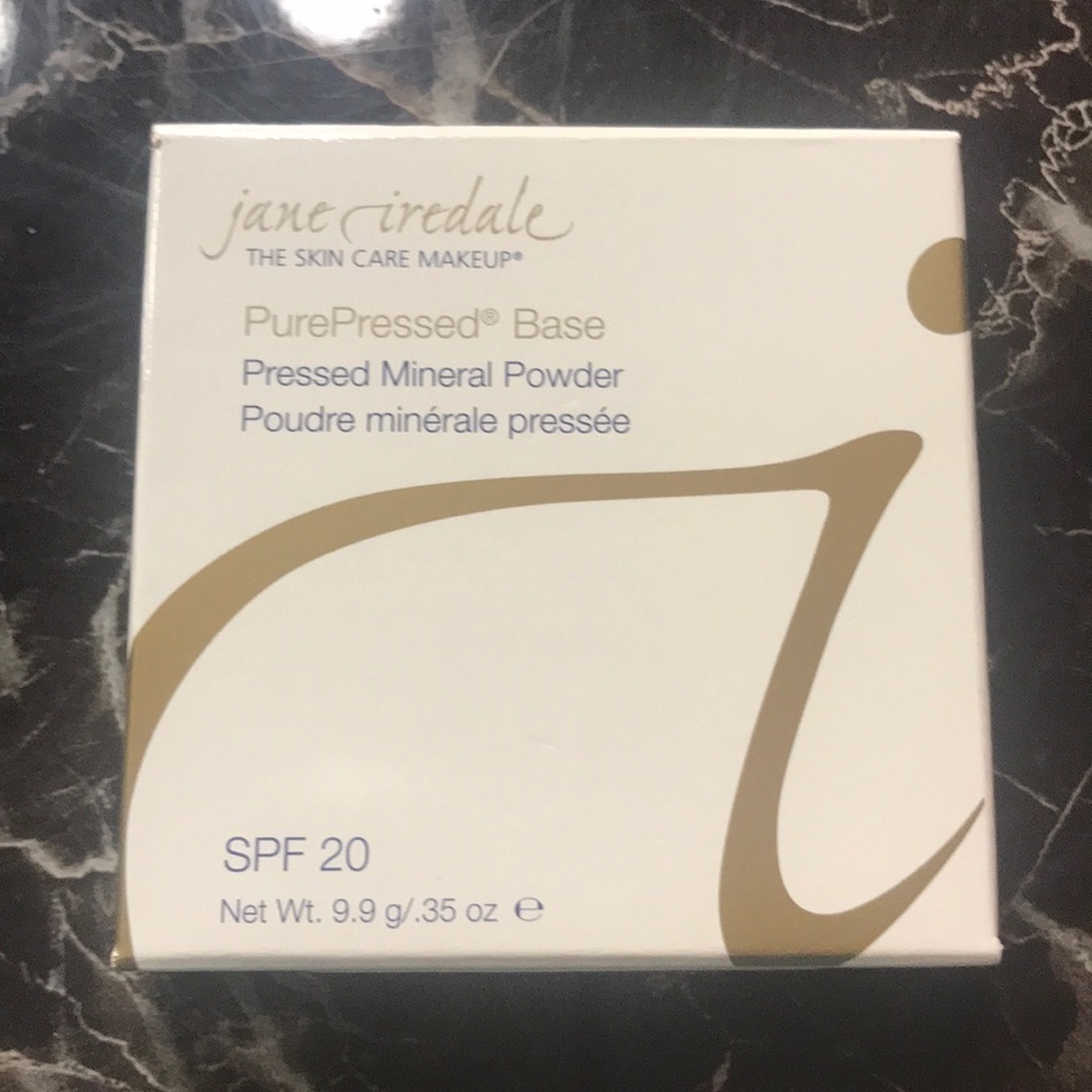 Jane Iredale PurePressed Base